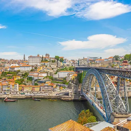 Bombarda I By Innkeeper Porto