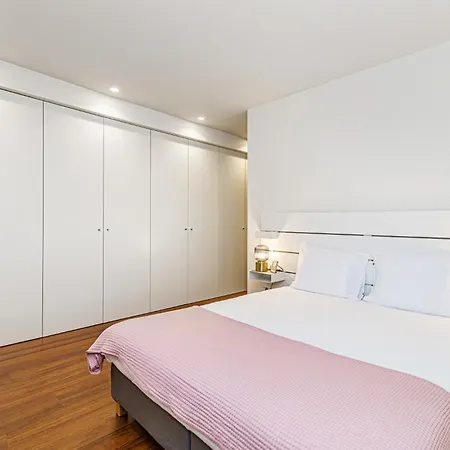 Bombarda I By Innkeeper * Porto