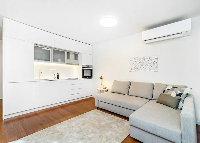 Bombarda I By Innkeeper * Oporto